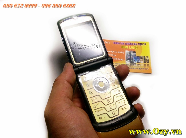 Motorola v3i gold